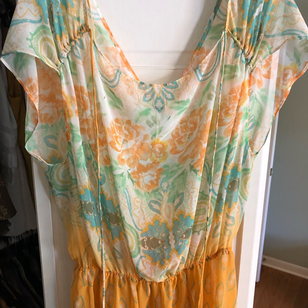Free people top size S, sheer orange blue green print details